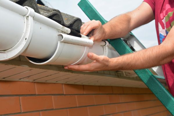 Cost of Large Gutter Repair in Woodbridge