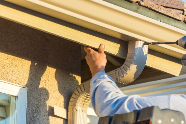 Aluminum Rain Gutter Service in Woodbridge