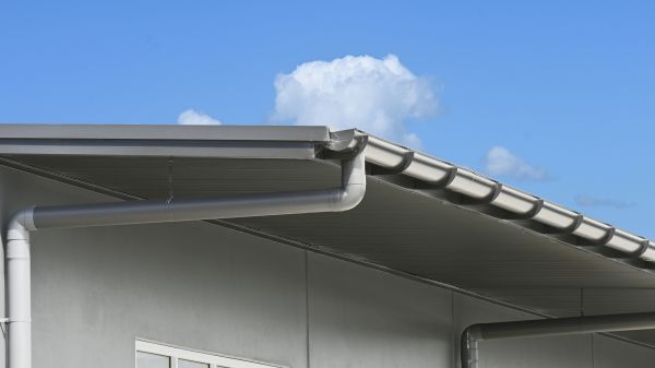 Eavestrough Service in Woodbridge
